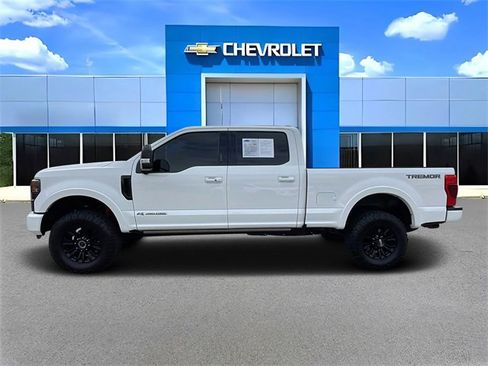 Used 2021 Ford F250 Lariat image 6