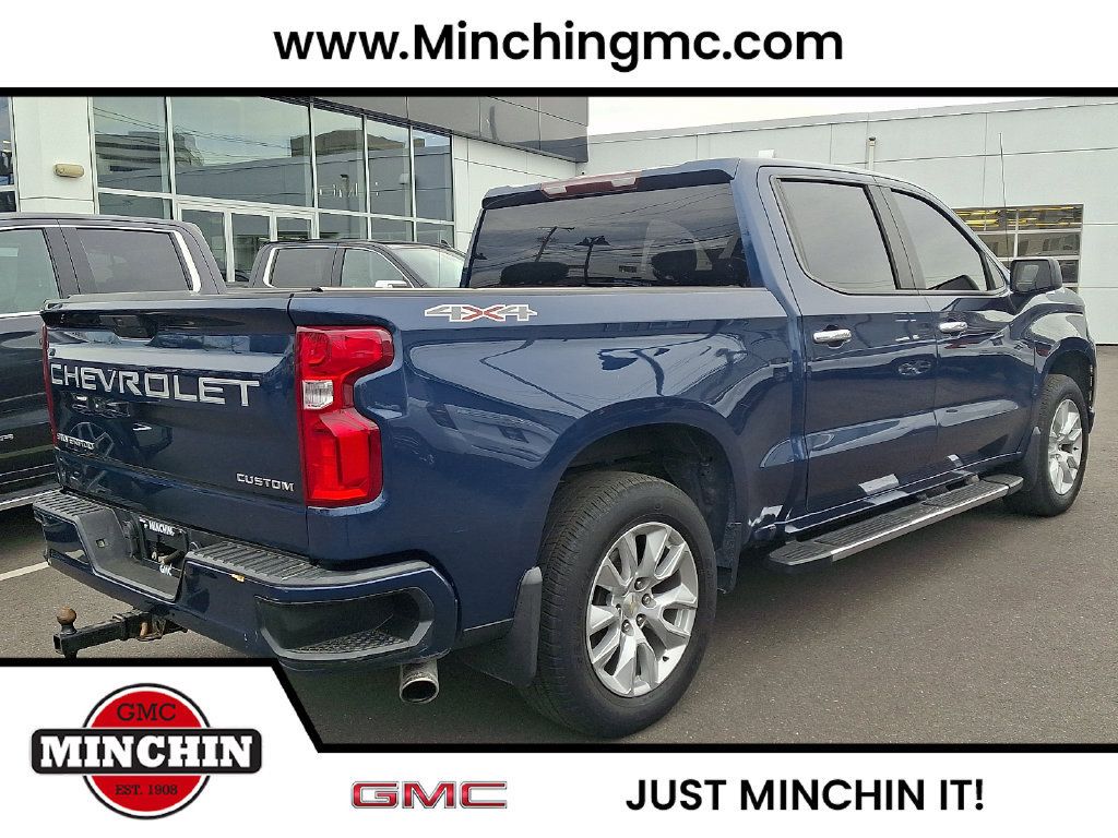 Used 2019 Chevrolet Silverado 1500 Custom w/ Custom Value Package AWD/4WD image 6