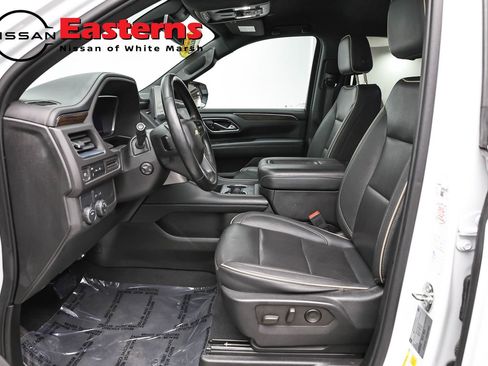 Used 2023 Chevrolet Suburban Premier RWD image 14