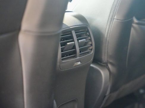 Used 2024 Ford Escape Platinum w/ Premium Technology Package image 12