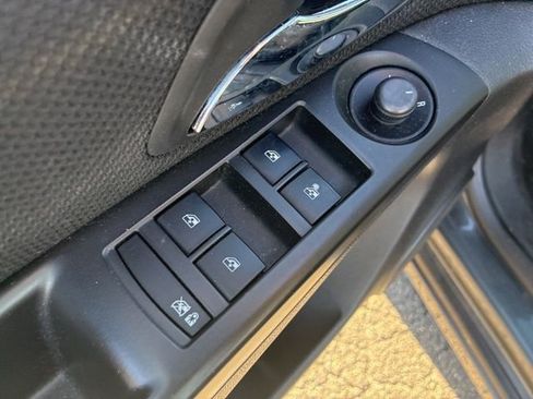 Used 2013 Chevrolet Cruze LTZ image 13