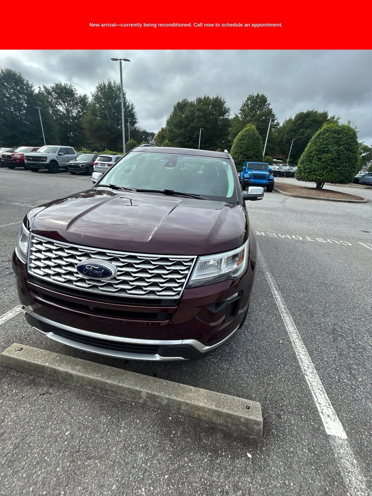 Used 2019 Ford Explorer Platinum AWD/4WD image 1