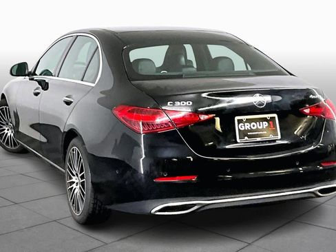Used 2022 Mercedes-Benz C 300 4MATIC Sedan image 11