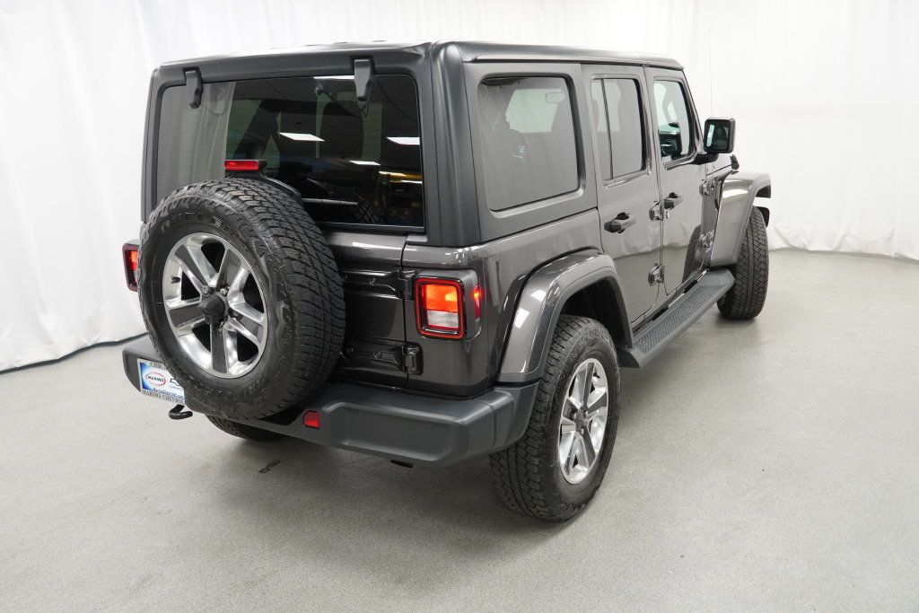 Used 2020 Jeep Wrangler Unlimited Sahara w/ Cold Weather Group AWD/4WD image 6