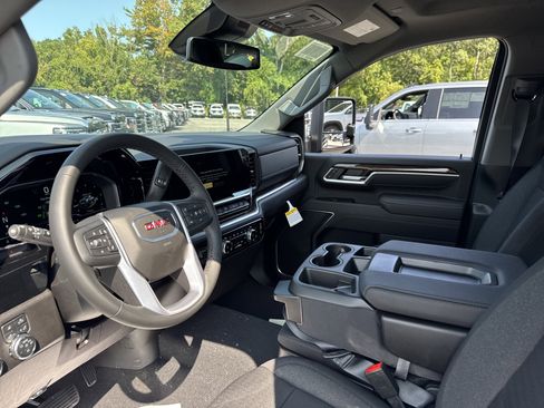New 2025 GMC Sierra 2500 SLE w/ SLE Value Package; image 14