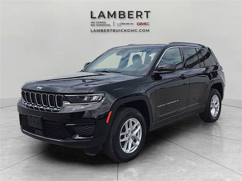 Used 2025 Jeep Grand Cherokee Laredo X AWD/4WD image 1