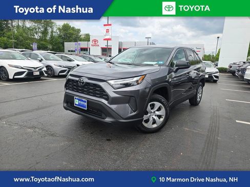 Used 2024 Toyota RAV4 LE AWD/4WD image 1