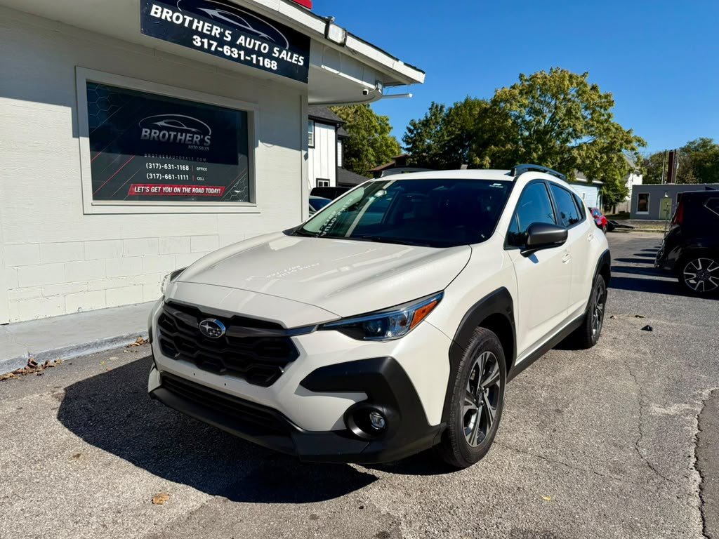 Used 2024 Subaru Crosstrek 2.0i Premium AWD/4WD image 3