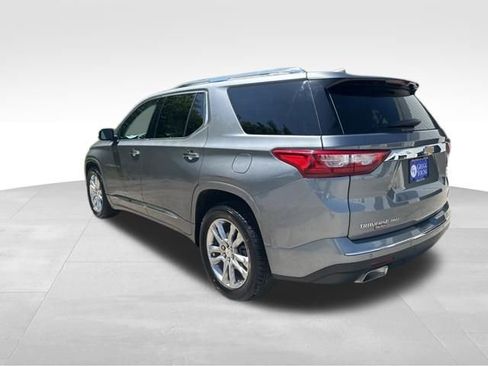 Used 2021 Chevrolet Traverse High Country AWD/4WD image 4