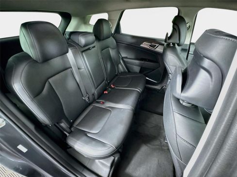 Used 2023 Kia Sportage EX FWD image 27