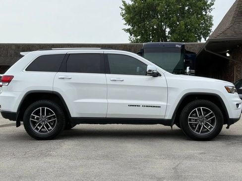 Used 2021 Jeep Grand Cherokee Limited w/ Premium Lighting Group AWD/4WD image 6