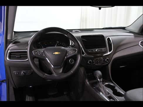 Certified 2024 Chevrolet Equinox LT FWD image 6