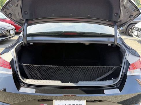 Used 2023 Hyundai Elantra Limited w/ Cargo Package FWD image 7