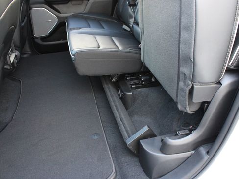 New 2027 RAM 1500 Laramie AWD/4WD image 19