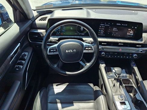 Used 2024 Kia Telluride SX Prestige AWD/4WD image 11