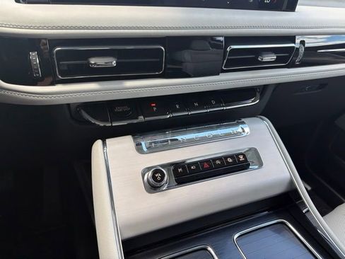 New 2026 Lincoln Aviator Reserve AWD/4WD image 20