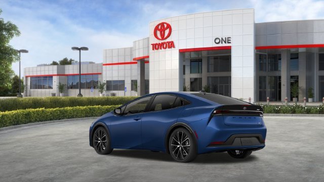 New 2027 Toyota Prius XLE FWD image 9
