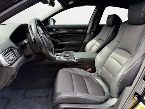 Used 2022 Honda Accord Sport image 9