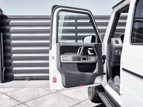 Used 2026 Mercedes-Benz G 63 AMG 4MATIC image 31