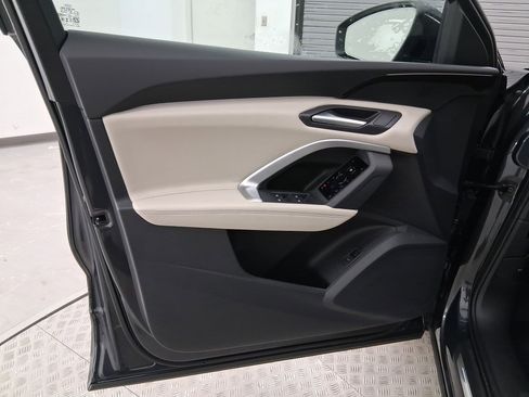 New 2025 Audi Q5 Premium image 19