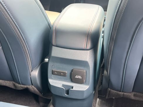 New 2025 Ford Maverick Lariat w/ 4K Tow Package AWD/4WD image 24