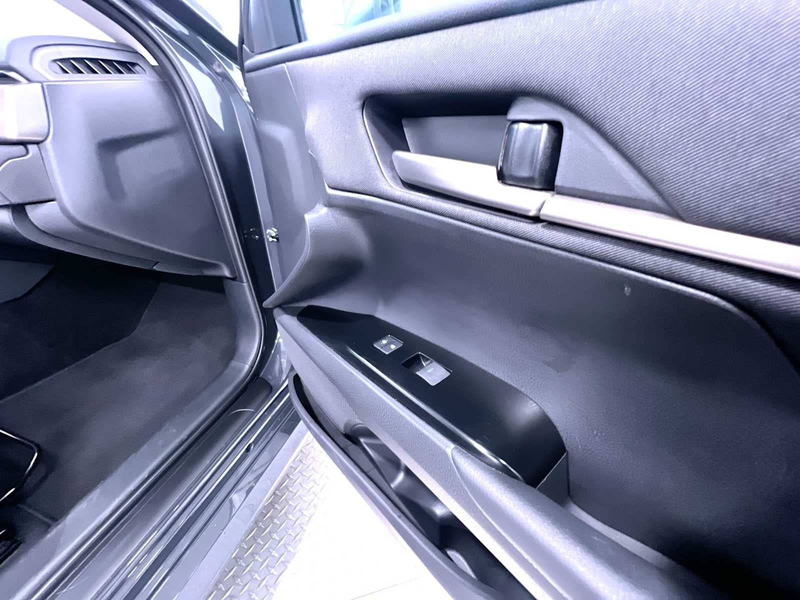 Used 2026 Toyota Camry LE FWD image 35