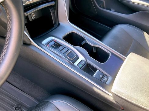 Used 2019 Honda Accord Sport image 16