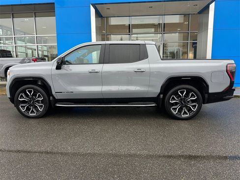 Used 2025 GMC Sierra EV Denali image 2