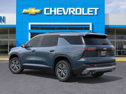 New 2026 Chevrolet Traverse LT image 3