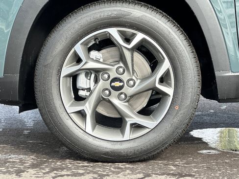 New 2026 Chevrolet Trax LT image 25