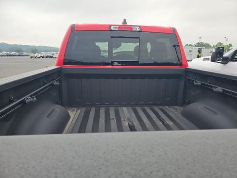 Used 2025 RAM 1500 Big Horn AWD/4WD image 6