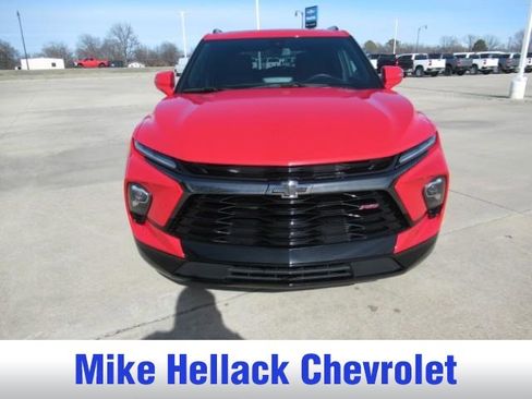 Used 2024 Chevrolet Blazer RS w/ Enhanced Convenience Package image 2