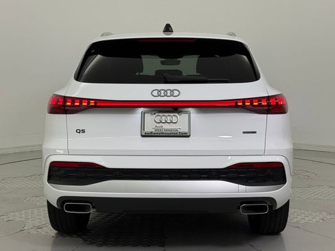 Certified 2025 Audi Q5 Premium image 10