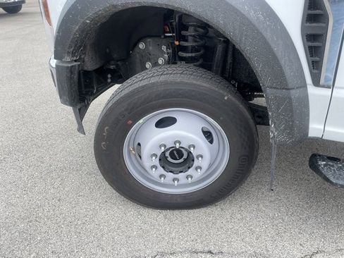 New 2024 Ford F550 4x4 Regular Cab Super Duty image 16