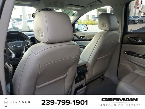 Used 2019 GMC Acadia SLT image 22