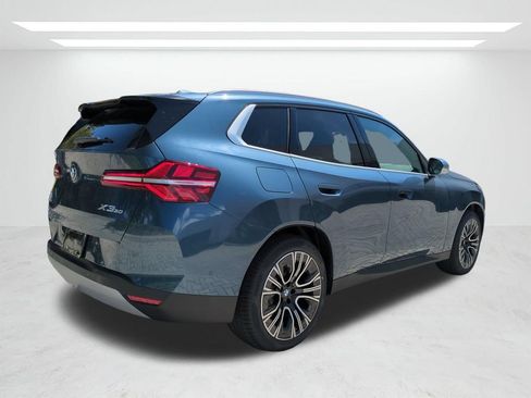 New 2026 BMW X3 xDrive30i w/ Convenience Package AWD/4WD image 4