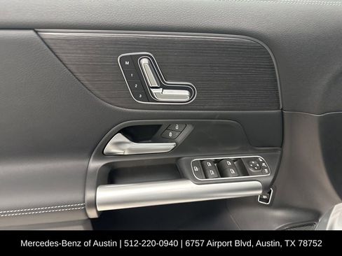 Certified 2025 Mercedes-Benz GLA 250 image 11