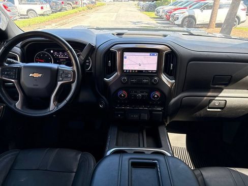 Used 2020 Chevrolet Silverado 2500 High Country w/ Z71 Off-Road Package AWD/4WD image 4
