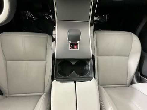 Used 2026 Land Rover Range Rover Velar S image 14