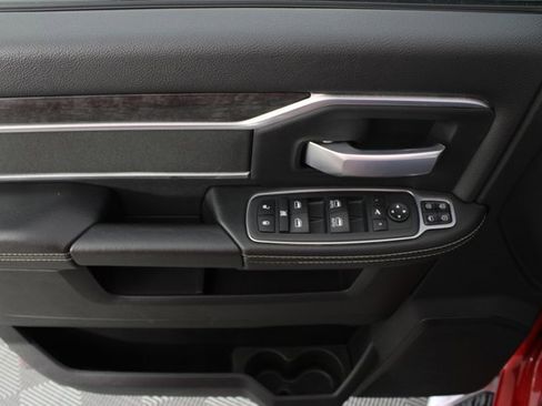 Used 2024 RAM 2500 Big Horn w/ Bed Utility Group image 12