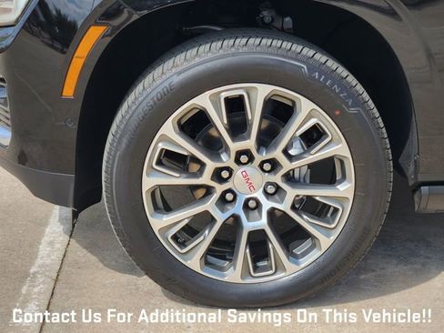 New 2026 GMC Yukon XL Denali w/ Sun & Power Step Package image 7