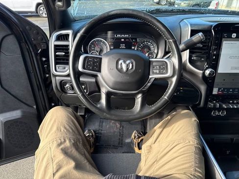 Used 2022 RAM 3500 Big Horn w/ Level C Equiment Group image 18