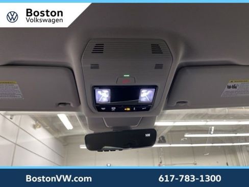 New 2026 Volkswagen Tiguan SE image 23