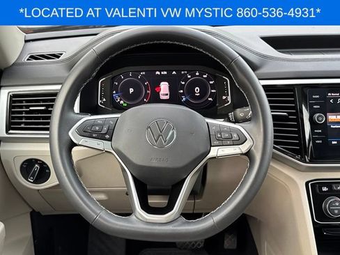 Used 2023 Volkswagen Atlas SE w/ Panoramic Sunroof Package AWD/4WD image 17