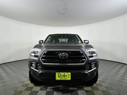 Used 2018 Toyota Tacoma SR5 image 7