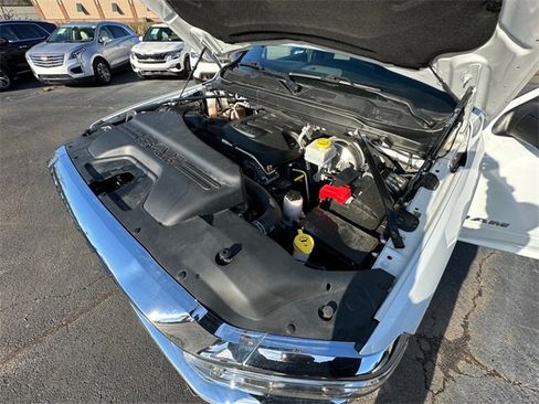 Used 2024 RAM 2500 Big Horn image 31