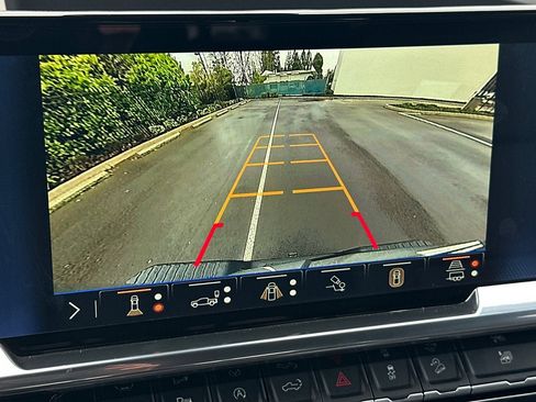 New 2026 Chevrolet Silverado 1500 LT Trail Boss w/ Safety Package image 17