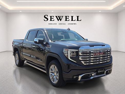 Used 2024 GMC Sierra 1500 Denali w/ Technology Package AWD/4WD image 6