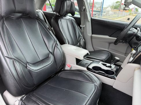 Used 2014 Toyota Camry LE FWD image 23
