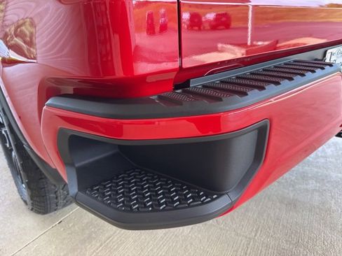 New 2026 GMC Sierra 1500 Pro w/ Graphite Edition image 31